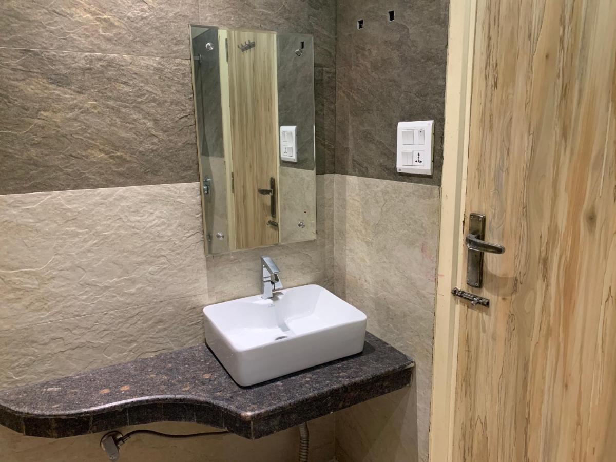 أمريتسار Hotel Sb Residency المظهر الخارجي الصورة