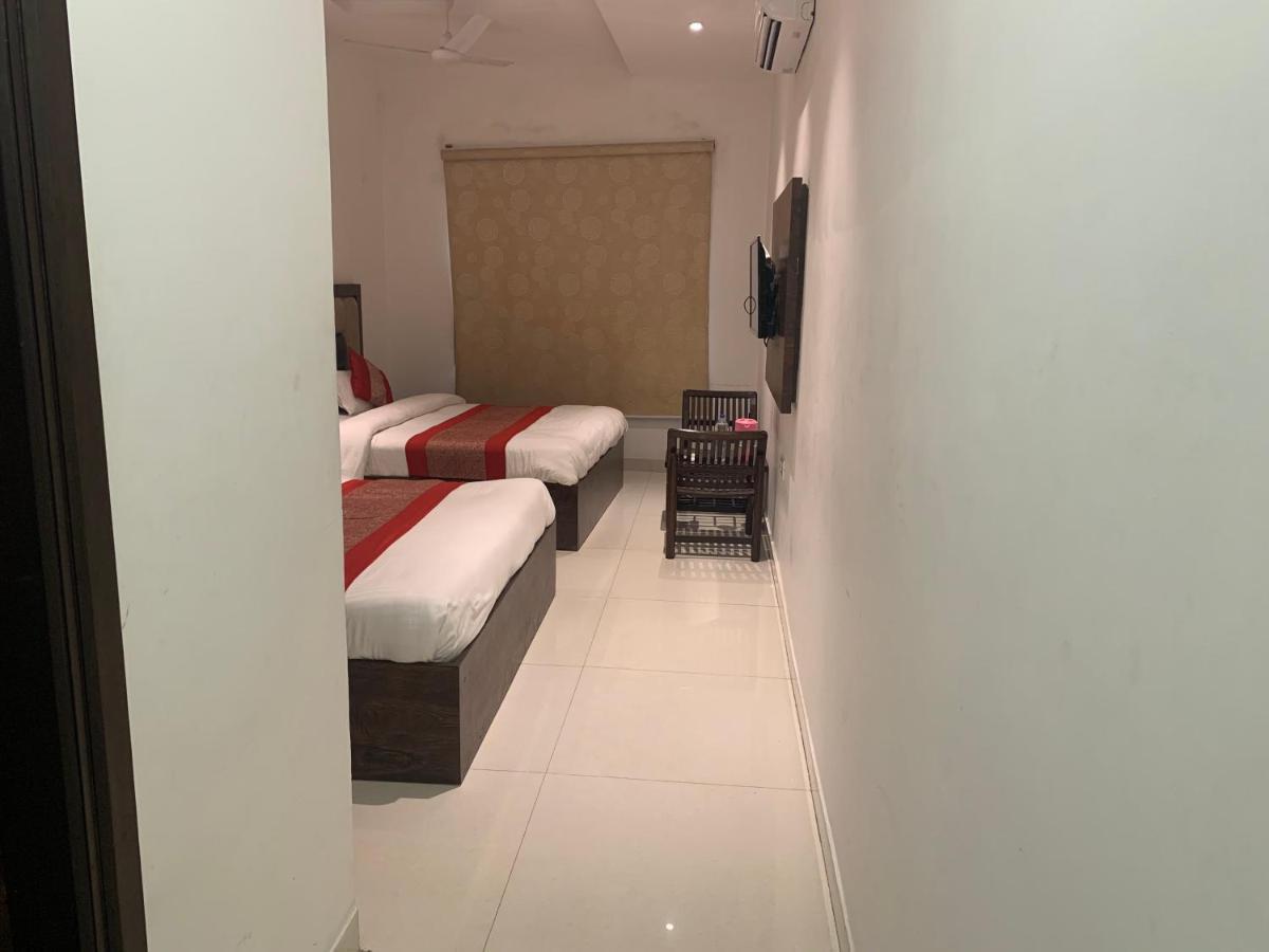 أمريتسار Hotel Sb Residency المظهر الخارجي الصورة