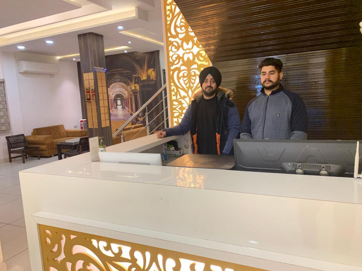 أمريتسار Hotel Sb Residency المظهر الخارجي الصورة