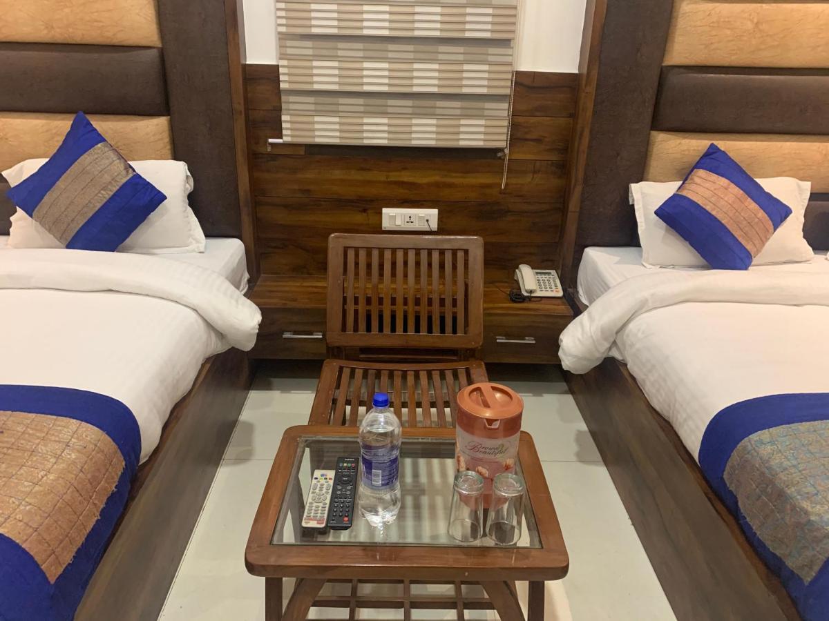 أمريتسار Hotel Sb Residency المظهر الخارجي الصورة