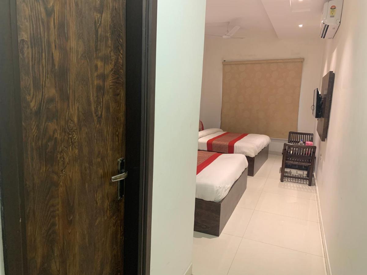 أمريتسار Hotel Sb Residency المظهر الخارجي الصورة