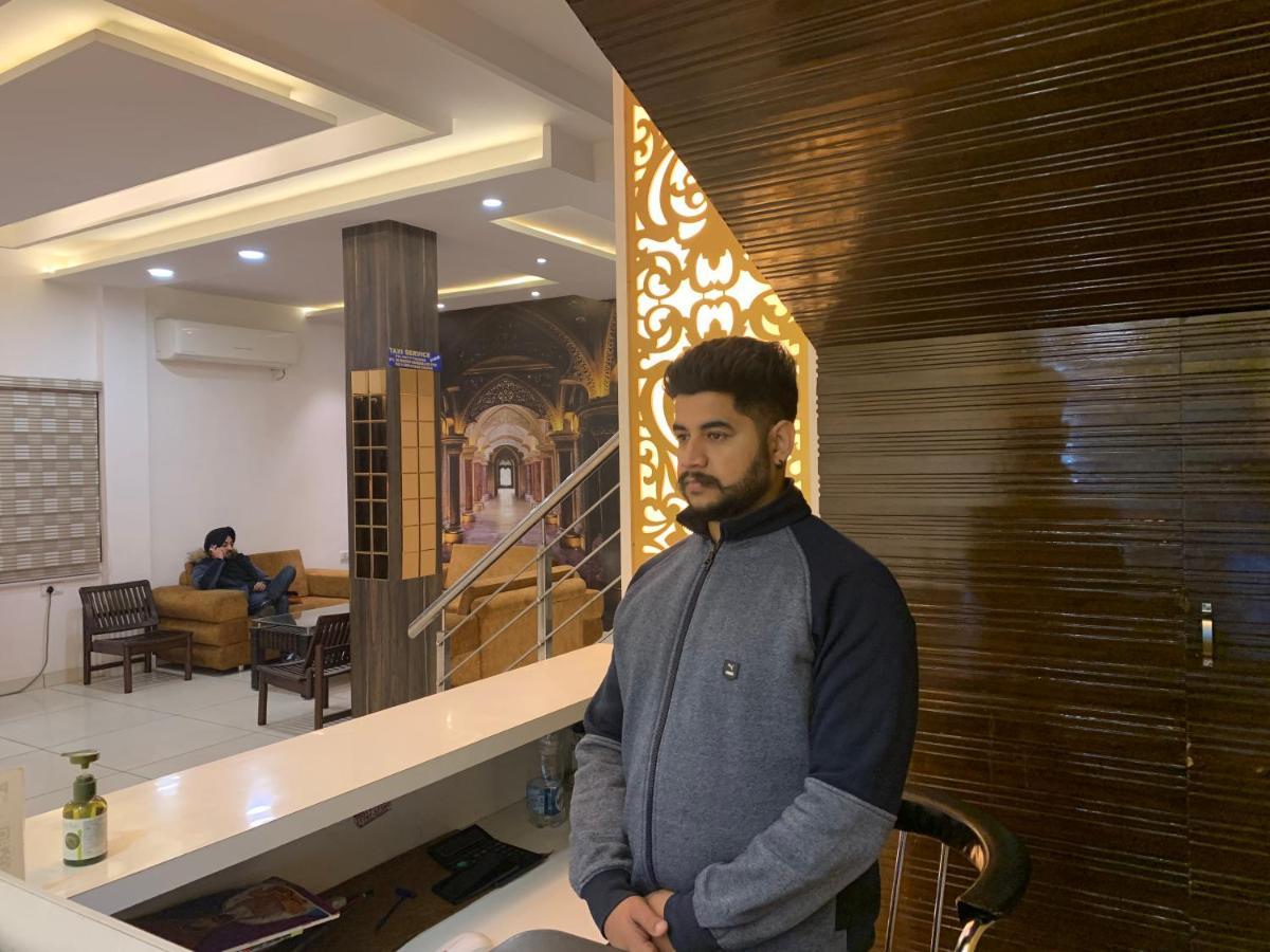 أمريتسار Hotel Sb Residency المظهر الخارجي الصورة