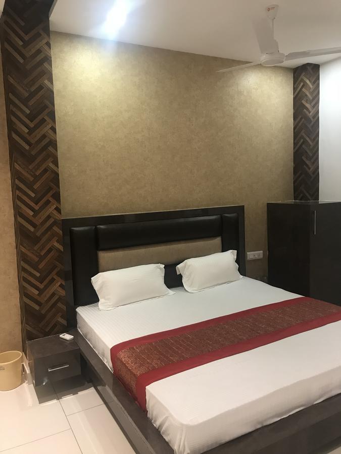 أمريتسار Hotel Sb Residency المظهر الخارجي الصورة
